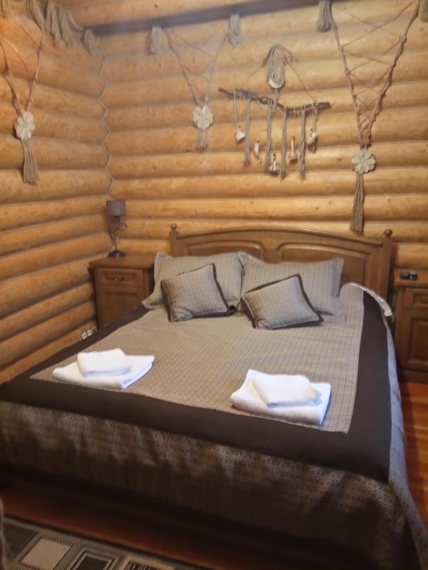 Арніка Hotel Felsőszinevér Kültér fotó