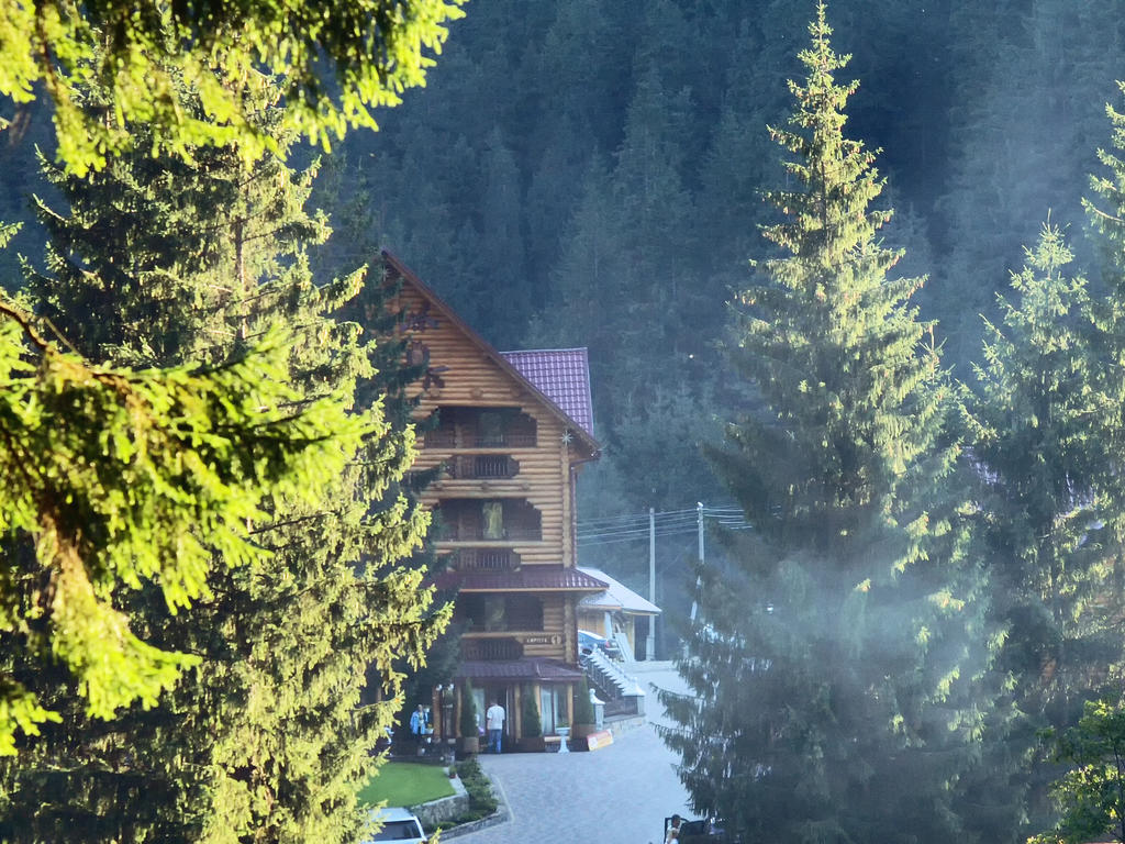 Арніка Hotel Felsőszinevér Kültér fotó