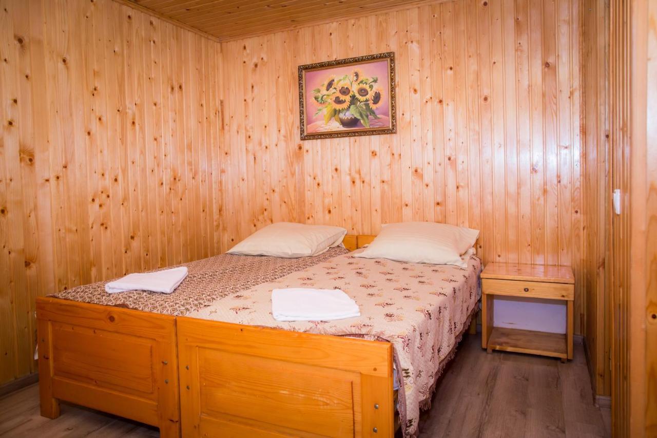 Арніка Hotel Felsőszinevér Kültér fotó